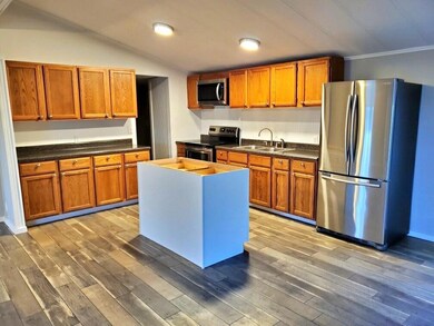 13021 N State Road 101, Sunman, IN 47041 - photo 5