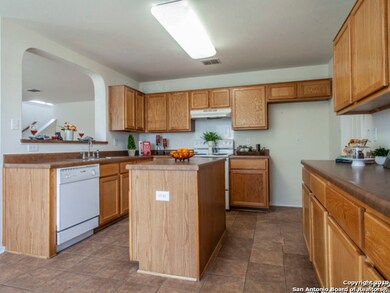 9915 Dawn Trail, San Antonio, TX 78254 - photo 4