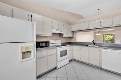 22124 Palms Way unit 2060, Boca Raton, FL 33433 - photo 6