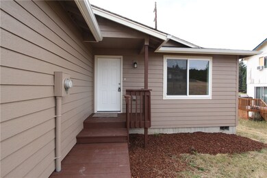 120 Cedar Crest Place, Chehalis, WA 98532 - photo 2