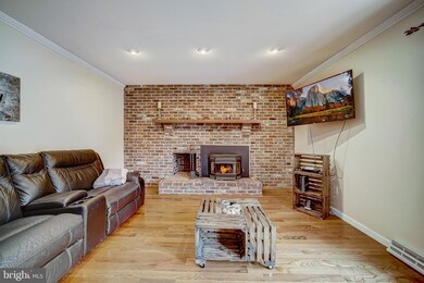 4929 Meadowview Dr, Macungie, PA 18062 - photo 5