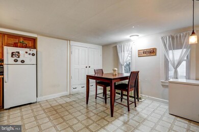 128 2ND FLOOR W Main St, New Holland, PA 17557 - photo 4