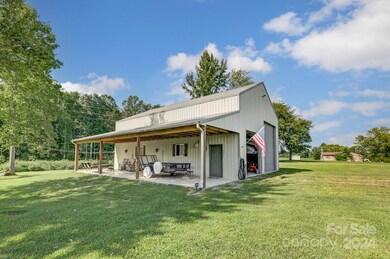 128 Skyland Dr, Statesville, NC 28625 - photo 2