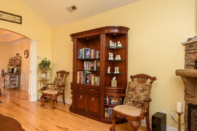 901 Soaring Eagle Cir, Hixson, TN 37343 - photo 7