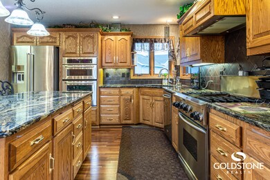 2200 West View Place - 69