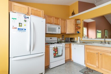 6106 Peregrine Trail-1