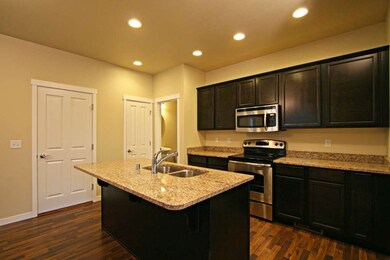 337 Holland Ave, Bellingham, WA 98226 - photo 4