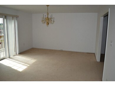 Dining Room. WITH SLIDING GLASS DOOR TO BECK