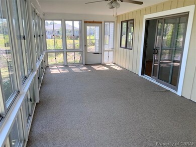 Additional view of the sunporch.