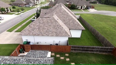 Back of 100 Perdu Hill Run