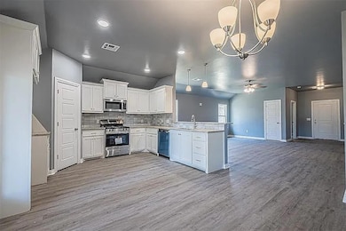 412 Grove St, Perry, OK 73077 - photo 4