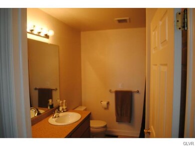 1804 Merlot Dr unit B, Easton, PA 18045 - photo 7