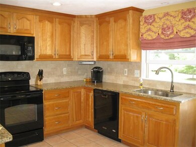 45 Aldis Ln, Wrentham, MA 02093 - photo 4
