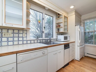 19 Jenison St, Newtonville, MA 02460 - photo 3