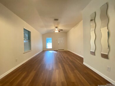 11102 Catchfly Field, Helotes, TX 78023 - photo 4