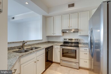 11314 Sundial Ct unit 810, Reston, VA 20194 - photo 6