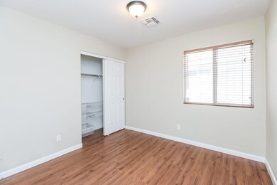 c5827444-7c8e-41b7-8503-c03adbfb8e68-w_1