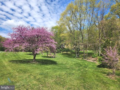 315 Lindman Dr, Chambersburg, PA 17202 - photo 6