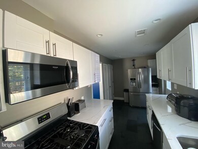 1005 Booker Dr, Capitol Heights, MD 20743 - photo 3