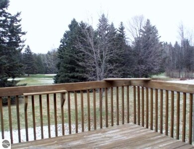Parklike setting. Relaxing view from your deck.