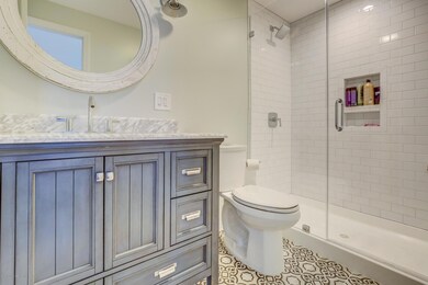 004_Master Bathroom
