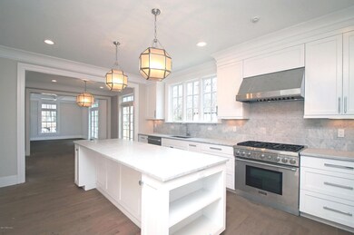 1 Carriage Rd, Cos Cob, CT 06807 - photo 5