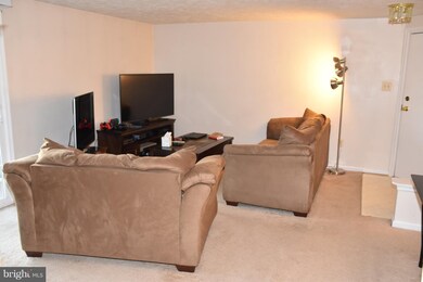 817 Stratford Way unit H, Frederick, MD 21701 - photo 3