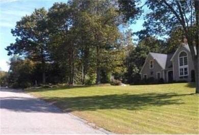 14 Rhonda Rheault Dr, Oxford, MA 01540 - photo 4