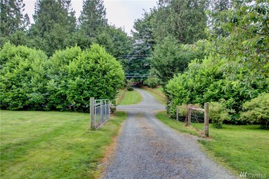 6827 Lakewood Rd, Stanwood, WA 98292 - photo 2