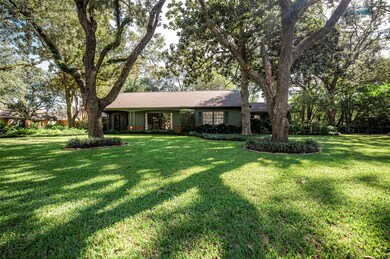 2907 Avenue H, Bay City, TX 77414 - photo 2