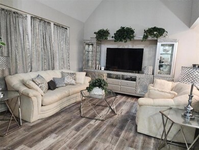 933 Eastfield Ln, Newport News, VA 23602 - photo 5