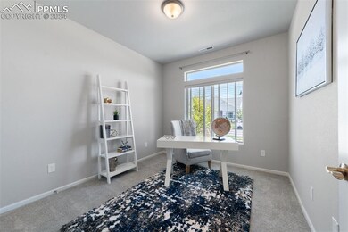 Office/2nd Bedroom