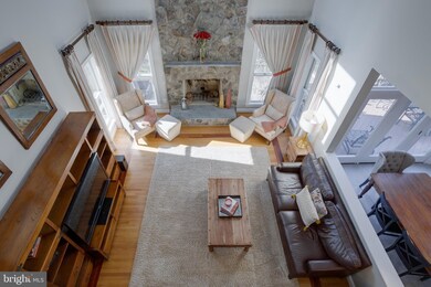 5210 Summit Dr, Fairfax, VA 22030 - photo 5