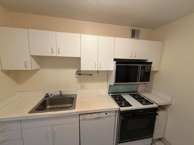 77 Pond Ave unit 1103, Newton, MA 02458 - photo 6