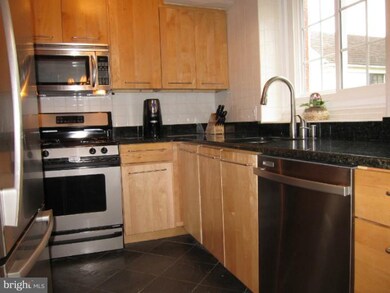 1736 Preston Rd unit 819-17, Alexandria, VA 22302 - photo 3