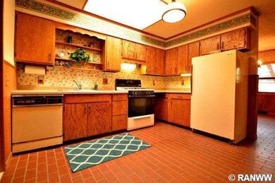 9818 W Bluff Lake Rd, Danbury, WI 54830 - photo 6