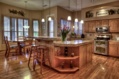 007_Gourmet Kitchen