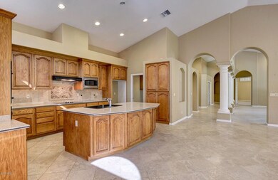 IMG_6623_4_5_6_7_8_9Interior01