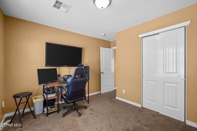 14300 Desert Cactus Dr, Horizon City, TX 79928 - photo 6