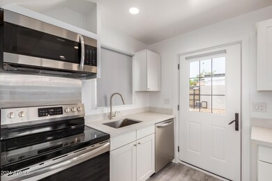 830 E Palm Ln unit 1/2, Phoenix, AZ 85006 - photo 5