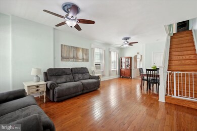 4427 Salmon St, Philadelphia, PA 19137 - photo 3