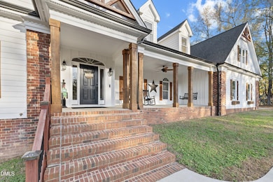 6220 Standing Oak Lane- Pic 3