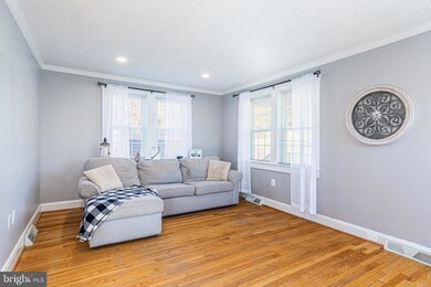 8001 Bradshaw Rd, Upper Falls, MD 21156 - photo 4