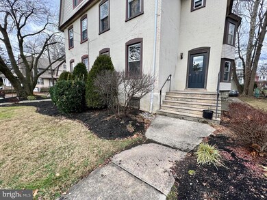 93 E Stewart Ave unit A, Lansdowne, PA 19050 - photo 2