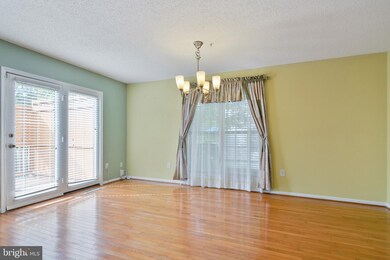 13112 Deer Path Ln, Germantown, MD 20874 - photo 6