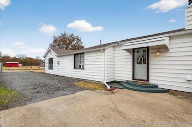 520 N Margarite Ave, Bartlesville, OK 74003 - photo 3