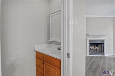914 W Tony St unit 11C, Gonzales, LA 70737 - photo 6