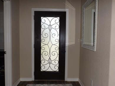 3602 Melody Ln, Texarkana, TX 75503 - photo 2