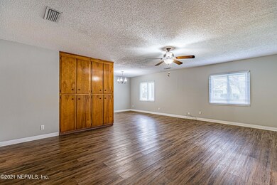 4585 Palmer Ave, Jacksonville, FL 32210 - photo 6