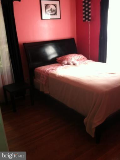 8731 Oakleigh Rd, Parkville, MD 21234 - photo 6